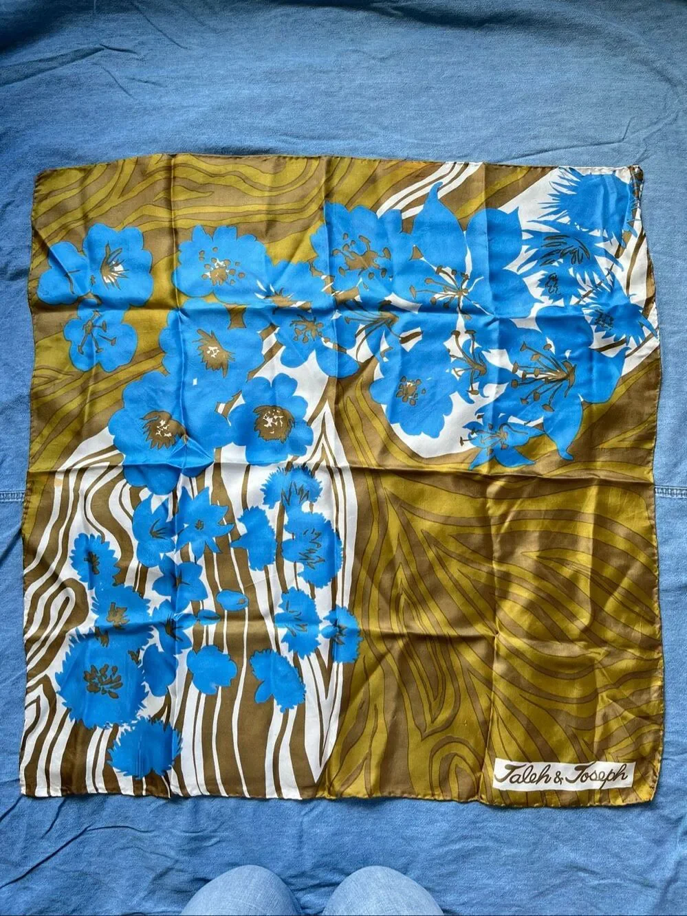 VTG Jaleh & Joseph 30” Silk Floral Abstract Art Scarf Hand Rolled Stitched Edges